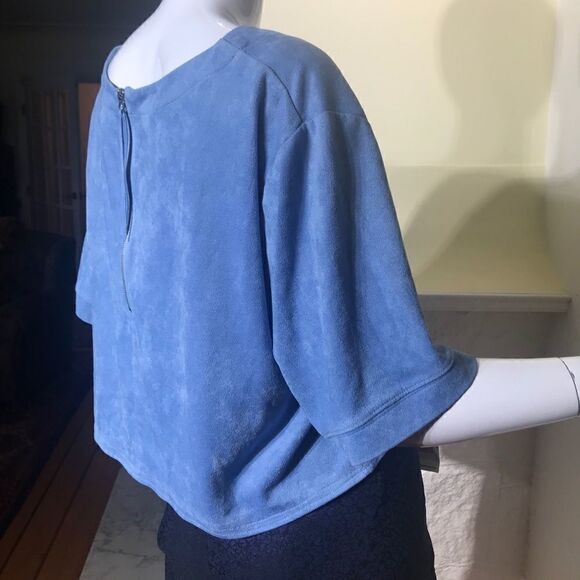 Halston Iconic Ultra-suede Cropped 70’s Top - Picture 4 of 5